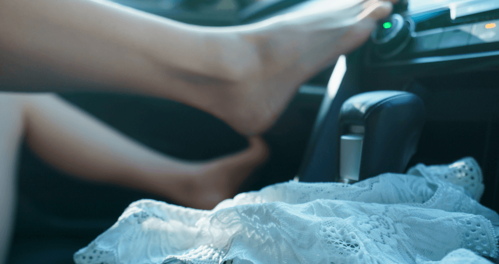 Conseils pour des relations sexuelles meilleures et plus sûres en voiture